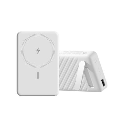 Un buen precio. Banco de energía magnético blanco cargador portátil magnético de 10000 mAh en línea