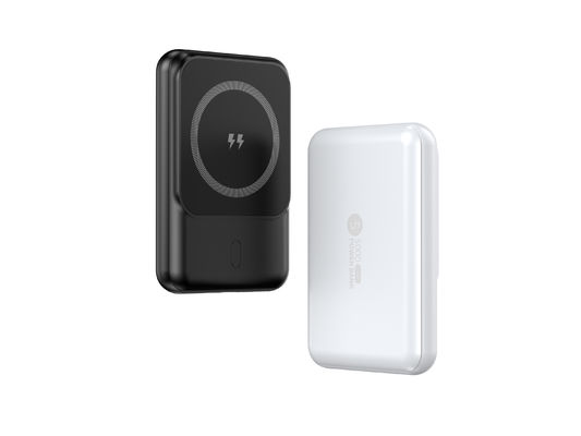 Banco de energía de imán inalámbrico 5000mah Batería de Li Polymer Cargando 12V-1.67A Salida PC ABS a prueba de fuego